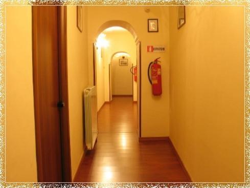 Duomo Apartments เนเปิลส์ ภายนอก รูปภาพ